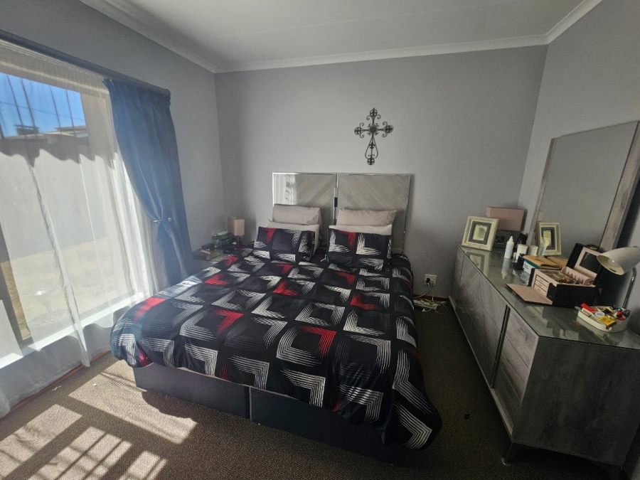 2 Bedroom Property for Sale in La Provance Free State